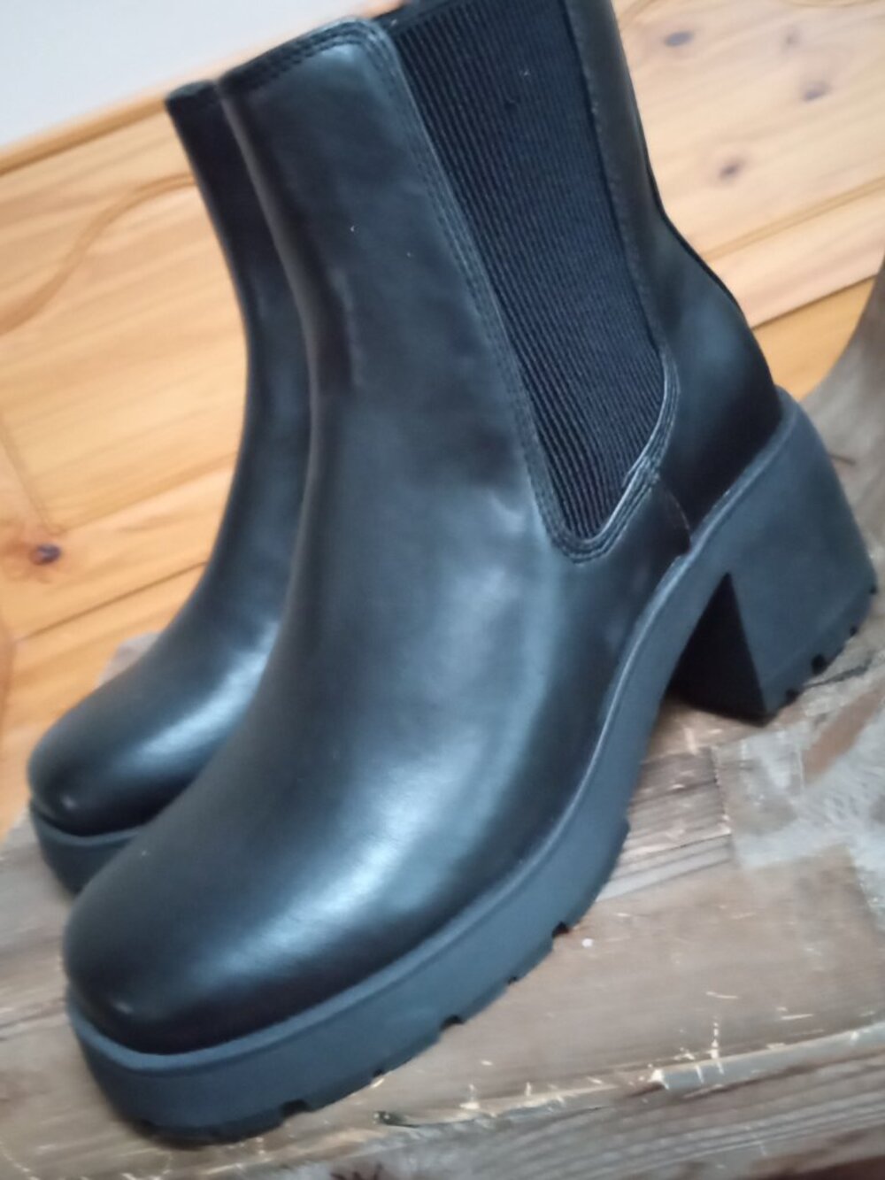 Steve Madden Women's Size 10 Bevie Boots NEW!